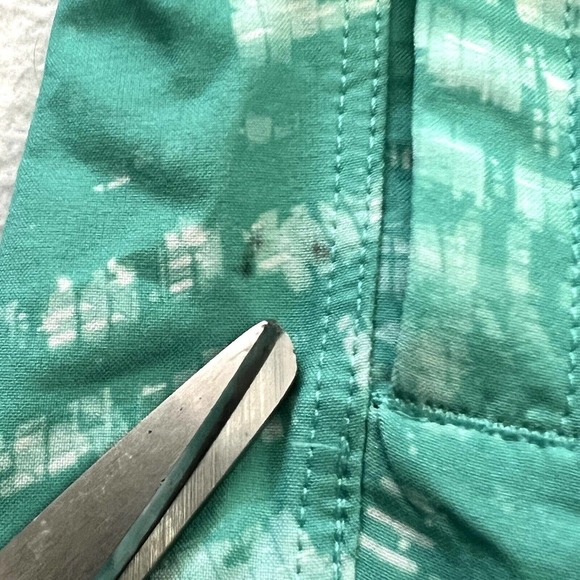 Lululemon Men Teal Abstract Print 9" THE Short Linerless Unlined Drawstring L - Picture 10 of 12